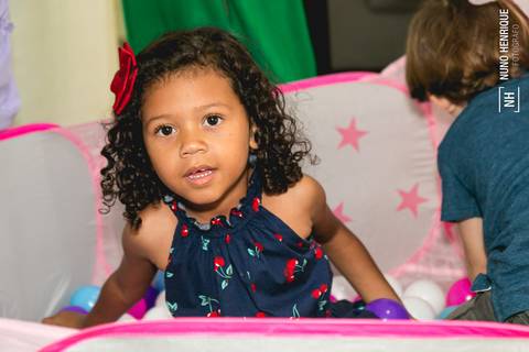 Fotos da festa de aniversário de 2 anos da Laura com o tema de sereia, em São Paulo.'