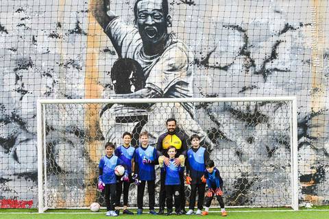 Foto de treinamento de goleiro de futebol na Academia do Goleiro na BR Arena Laguna'