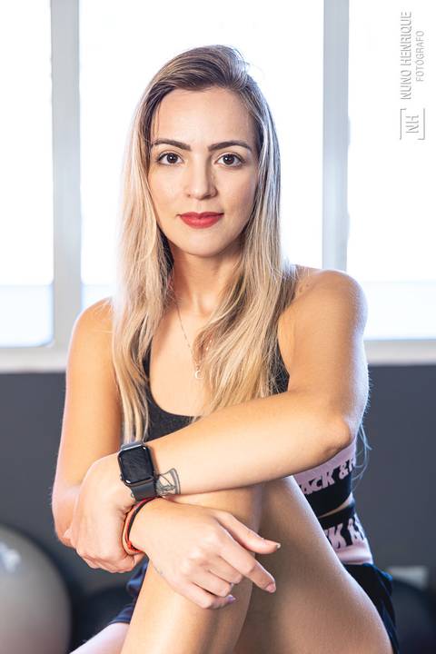 Foto de ensaio fitness da Dani Oliveira, realizado na Academia Inova Jardim, em Santo André.'