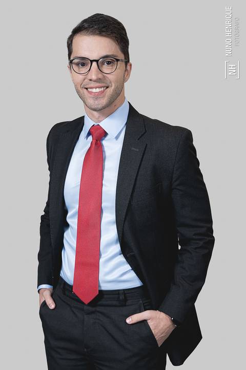 Retrato de Wagner Lucio, advogado e sócio da Law SA.'