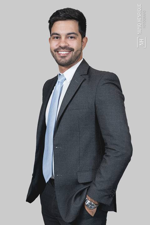 Retrato de William Moura, advogado e sócio da Law SA.'