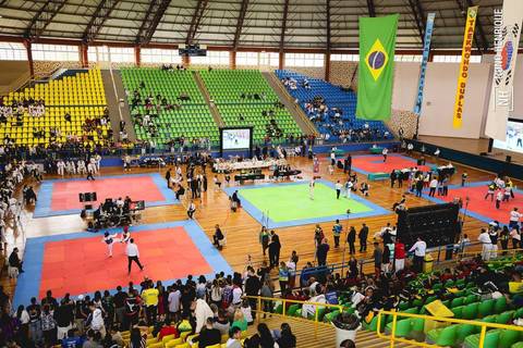 Foto da Copa América de Taekwondo 2023 realizado na Instituição Religiosa Perfect Liberty, em Arujá/SP.'