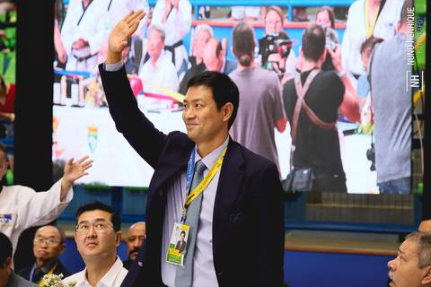 Ex-campeão olímpico Moon Dae Sung na Copa América de Taekwondo 2023 realizado na Instituição Religiosa Perfect Liberty, em Arujá/SP.'