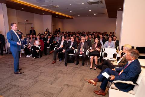 Fotografia corporativa do evento de lançamento de Edital ABDI e SPI para Tecnologias 4.0'