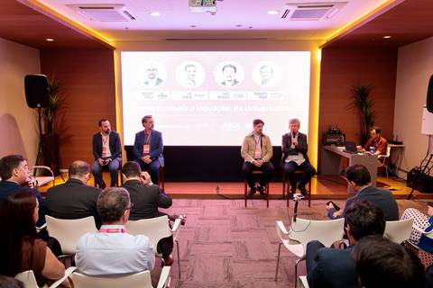 Fotografia corporativa do evento de lançamento de Edital ABDI e SPI para Tecnologias 4.0'