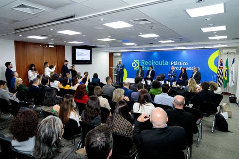 Fotografia do evento de lançamento dos Selos Recircula Brasil'