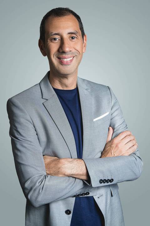 Retrato corporativo de Alan Terra, CEO da H2Web.'