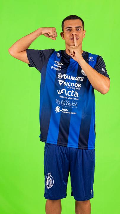 Retrato dos atletas do time de Taubaté durante o Media Day da LNF 2024'