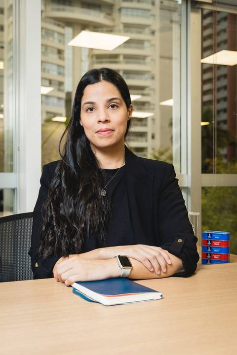 Retrato corporativo dos colaboradores da Gomes da Costa, realizado no escritório de Sâo Paulo.'