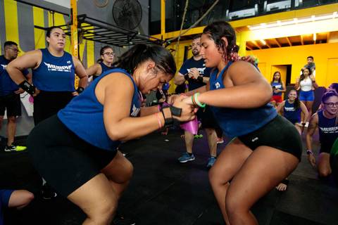 Fotografia de evento CrossFit registrando atletas durante o desafio Murph'