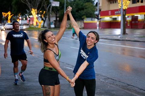 Fotografia de evento CrossFit registrando atletas durante o desafio Murph'