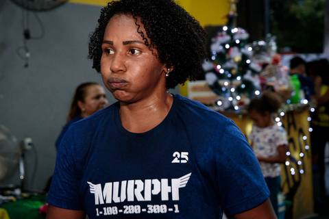 Fotografia de evento CrossFit registrando atletas durante o desafio Murph'