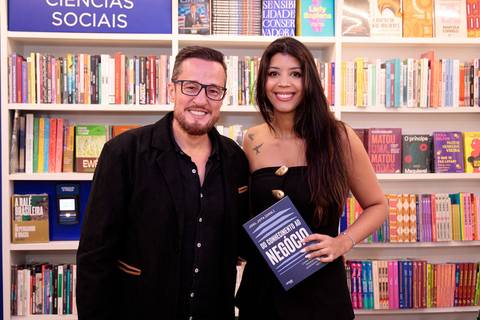 Evento da Buzz Editora com coautor do livro Do conhecimento ao negócio, Haroldo Mazzi, em São Paulo'