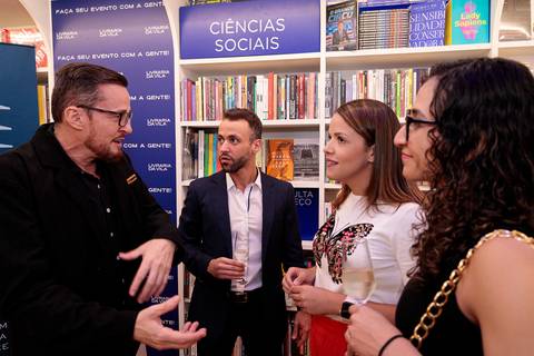 Evento da Buzz Editora com coautor do livro Do conhecimento ao negócio, Haroldo Mazzi, em São Paulo'