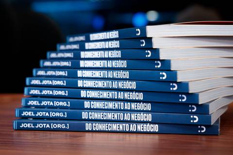 Evento de lançamento do livro Do conhecimento ao negócio organizado por Joel Jota'