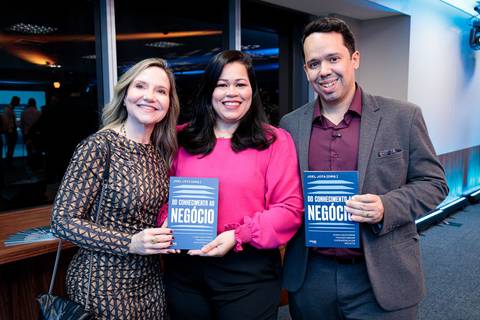 Evento de lançamento do livro Do conhecimento ao negócio organizado por Joel Jota'