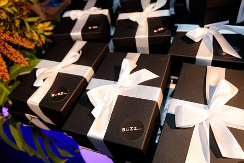 Evento de lançamento do livro O Código Humano com autores e convidados em São Paulo'