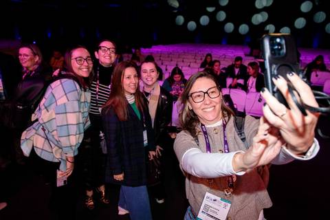 Apresentação de Vanessa Schrot durante congresso CBTD 2025 no Pro Magno'