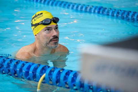 Alunos participam de competição de natação na Academia Inova'