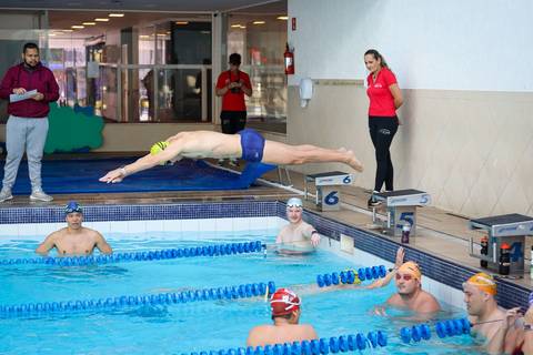 Alunos participam de competição de natação na Academia Inova'