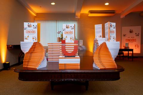 Evento de lançamento do livro Conexões na Casa Sodré Santoro'