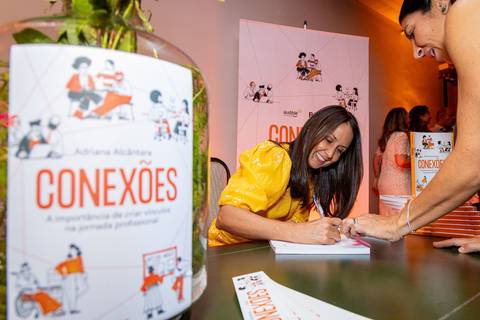 Evento de lançamento do livro Conexões na Casa Sodré Santoro'