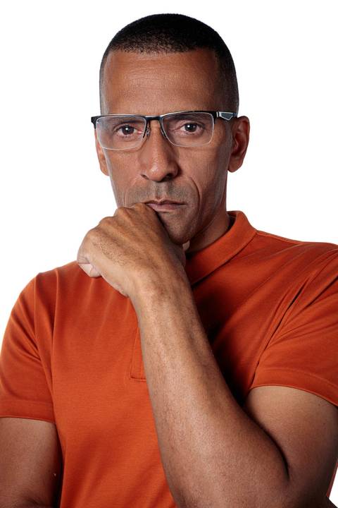 Foto profissional de Rick Chesther para perfil e redes sociais'