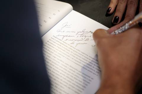 Sessão de autógrafos do livro Empreender Volume 2 em São Paulo'