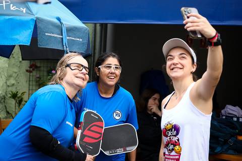 Partida de pickleball na Mixed Double Sports no bairro do Ipiranga'