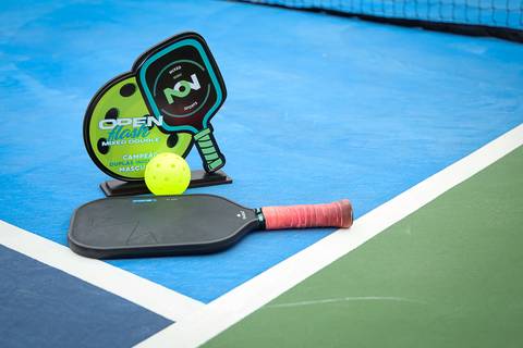 Partida de pickleball na Mixed Double Sports no bairro do Ipiranga'