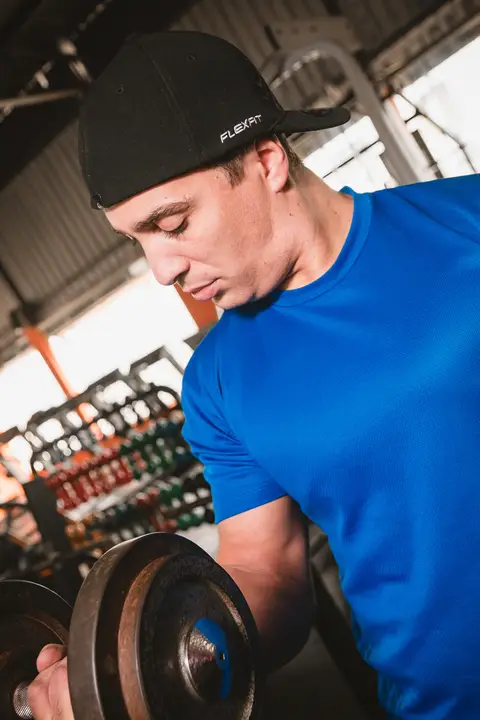 Ensaio fitness com o personal trainer Fernando Garcia na Academia No Limit em São Paulo.'