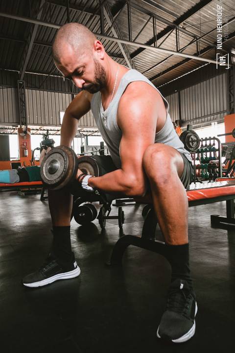 Ensaio fitness com o personal trainer William Apolinário na Academia No Limit, xona leste de São Paulo.'