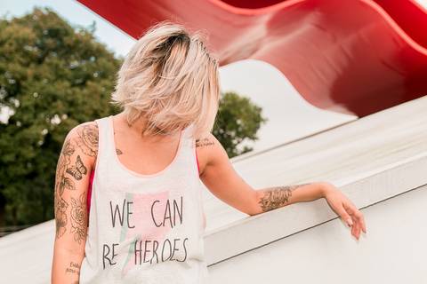 Ensaio fotográfico para material de divulgação com a digital influencer Luiza Angélica no Parque Ibirapuera, em São Paulo.'