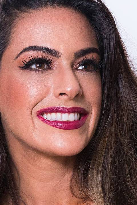 Ensaio fotográfico com Bruna Gagliardi e beleza de Patricia Plischk, realizado em São Paulo.'