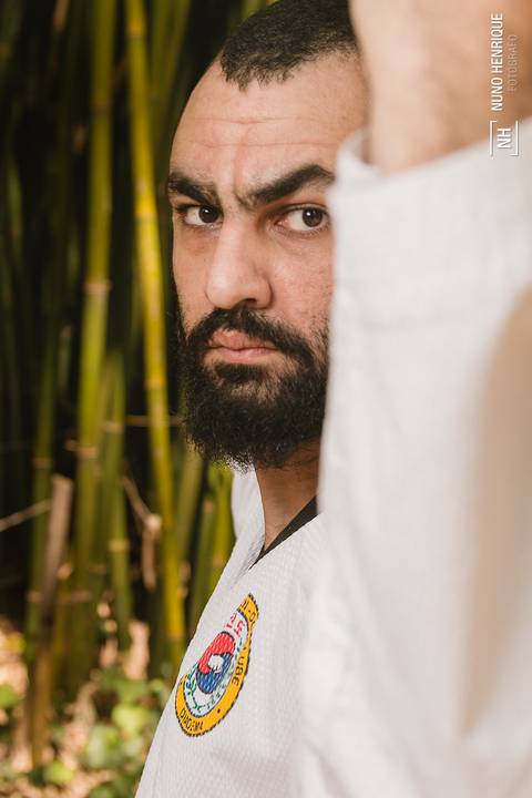 Ensaio com o atleta faixa preta de Taekwondo Khaled Wares no Parque Ibirapuera, em São Paulo'