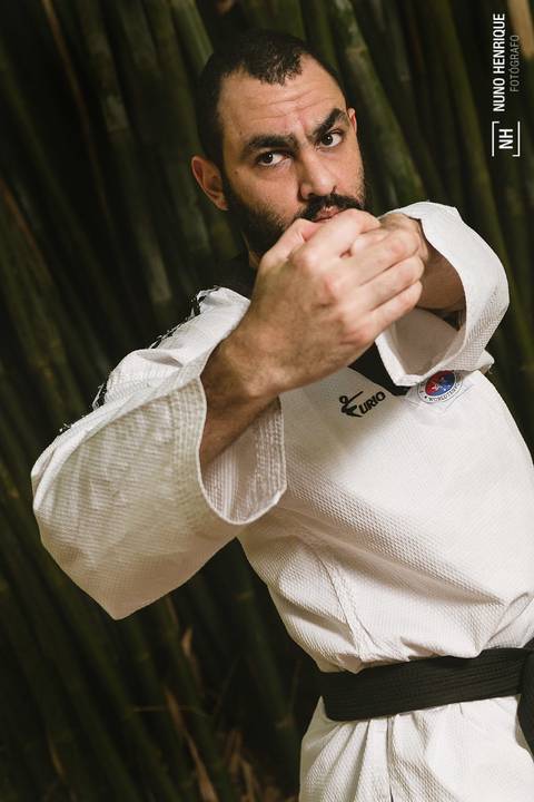 Ensaio com o atleta faixa preta de Taekwondo Khaled Wares no Parque Ibirapuera, em São Paulo'