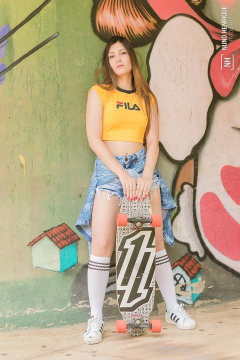 Ensaio fotográfico com skate da modelo Luiza Frameschi na Pista de Skate em São Bernardo do Campo/SP.'