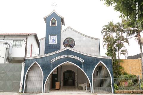 Fotos da cerimônia e festa de batismo do pequeno Pietro, na paróquia Santo Antônio, no bairro de Santo Amaro em São Paulo.'