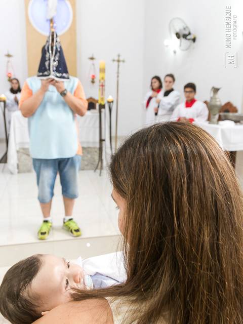 Fotos da cerimônia e festa de batismo do pequeno Pietro, na paróquia Santo Antônio, no bairro de Santo Amaro em São Paulo.'