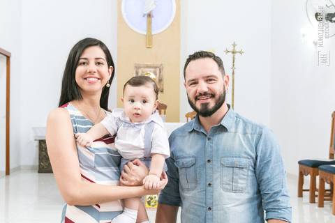 Fotos da cerimônia e festa de batismo do pequeno Pietro, na paróquia Santo Antônio, no bairro de Santo Amaro em São Paulo.'