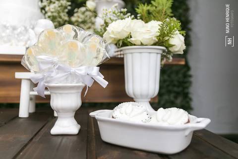 Fotos da cerimônia e festa de batismo do pequeno Pietro, na paróquia Santo Antônio, no bairro de Santo Amaro em São Paulo.'