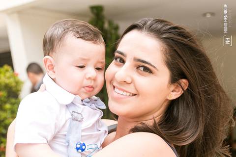 Fotos da cerimônia e festa de batismo do pequeno Pietro, na paróquia Santo Antônio, no bairro de Santo Amaro em São Paulo.'
