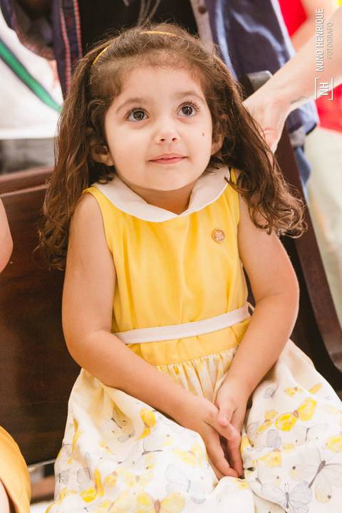 Fotos do batizado da pequena Amanda na Igreja Nossa Senhora do Bom Conselho, em São Paulo.'