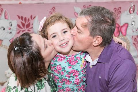 Festa infantil da Lorena, com tema da Gata Marie, realizada no Buffet Snow Place, em São Paulo.'