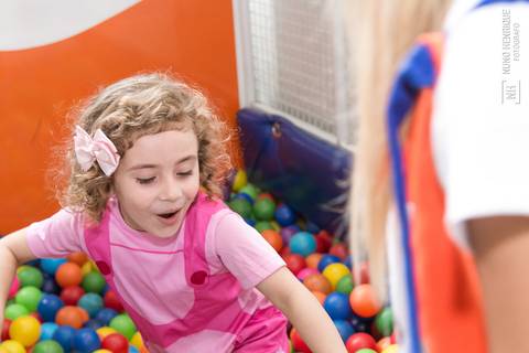 Festa infantil da Lorena, com tema da Gata Marie, realizada no Buffet Snow Place, em São Paulo.'