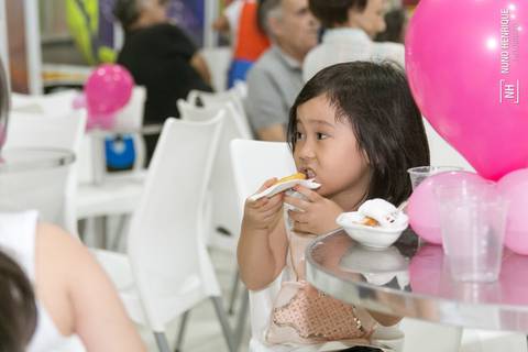 Festa infantil da Lorena, com tema da Gata Marie, realizada no Buffet Snow Place, em São Paulo.'