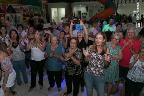 Festa infantil da Lorena, com tema da Gata Marie, realizada no Buffet Snow Place, em São Paulo.'