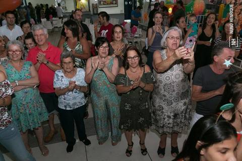 Festa infantil da Lorena, com tema da Gata Marie, realizada no Buffet Snow Place, em São Paulo.'