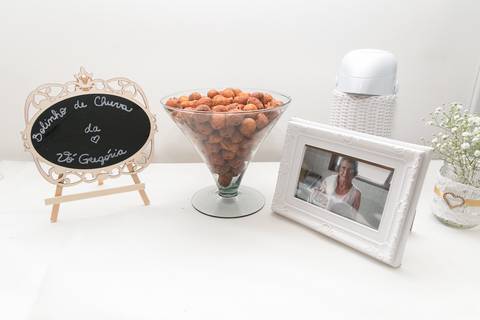 Festa de aniversário da Vó Gregória, celebrando seus 90 anos'