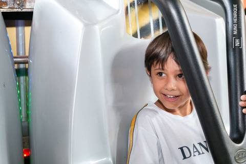 Foto da festa de aniversário do João Pedro, em clima de jogo do Palmeiras no Buffet Play Kids Pompéia, em São Paulo.'